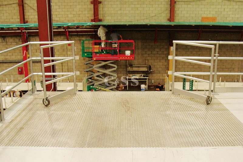 Fashion Business Uses Pallet Storage Rack For Fire Safety