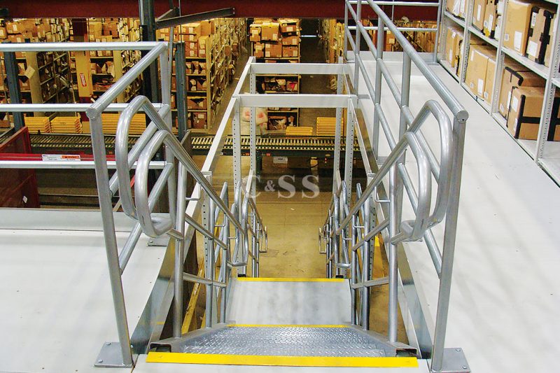 Fashion Company Uses Pallet Storage Rack For Fire Safety